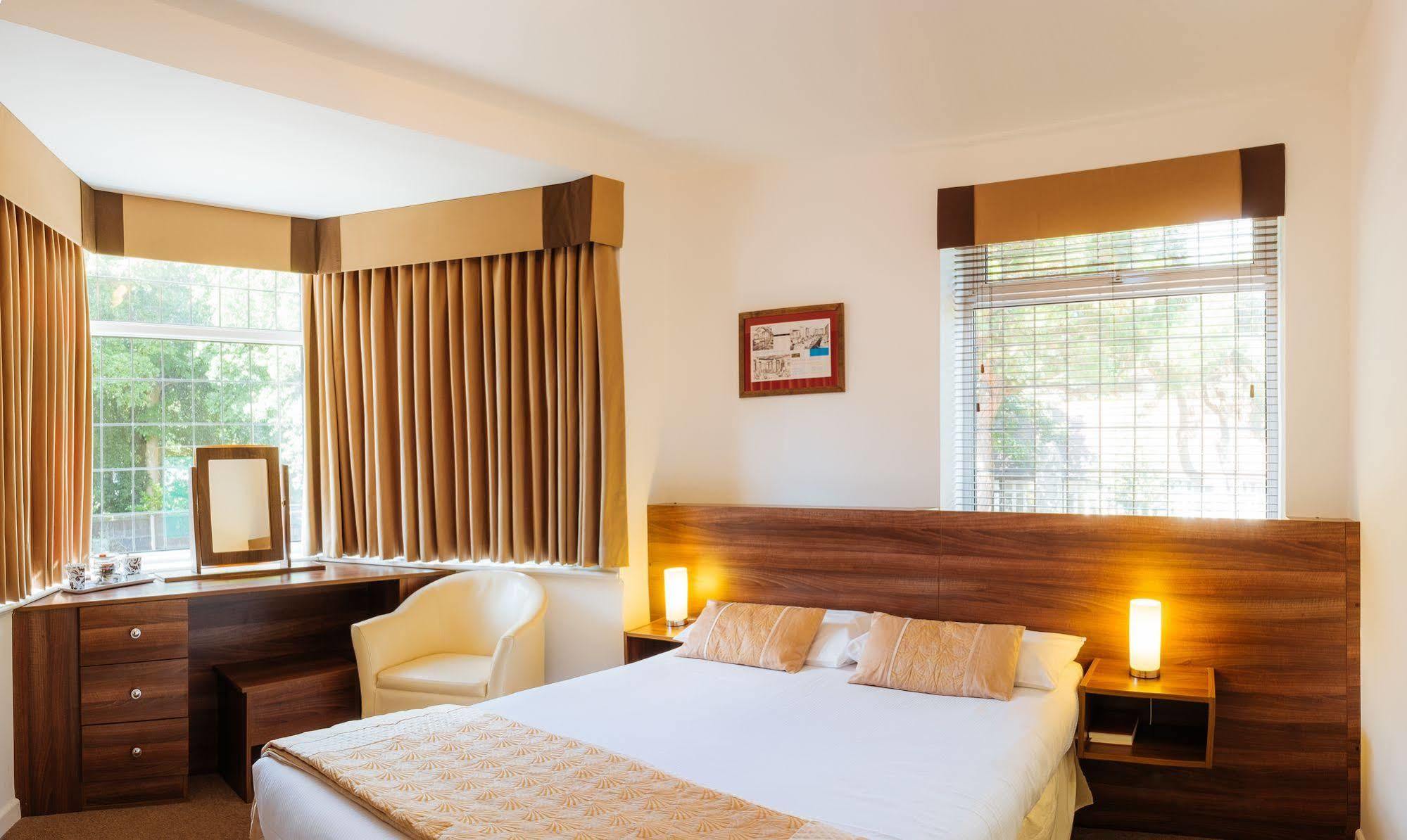 Yenton Hotel Bournemouth Esterno foto